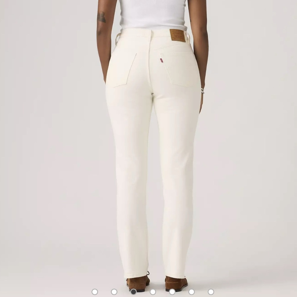 501® ORIGINAL FIT WOMEN'S JEANS // Size 28 x 30 - Picture 2 of 5